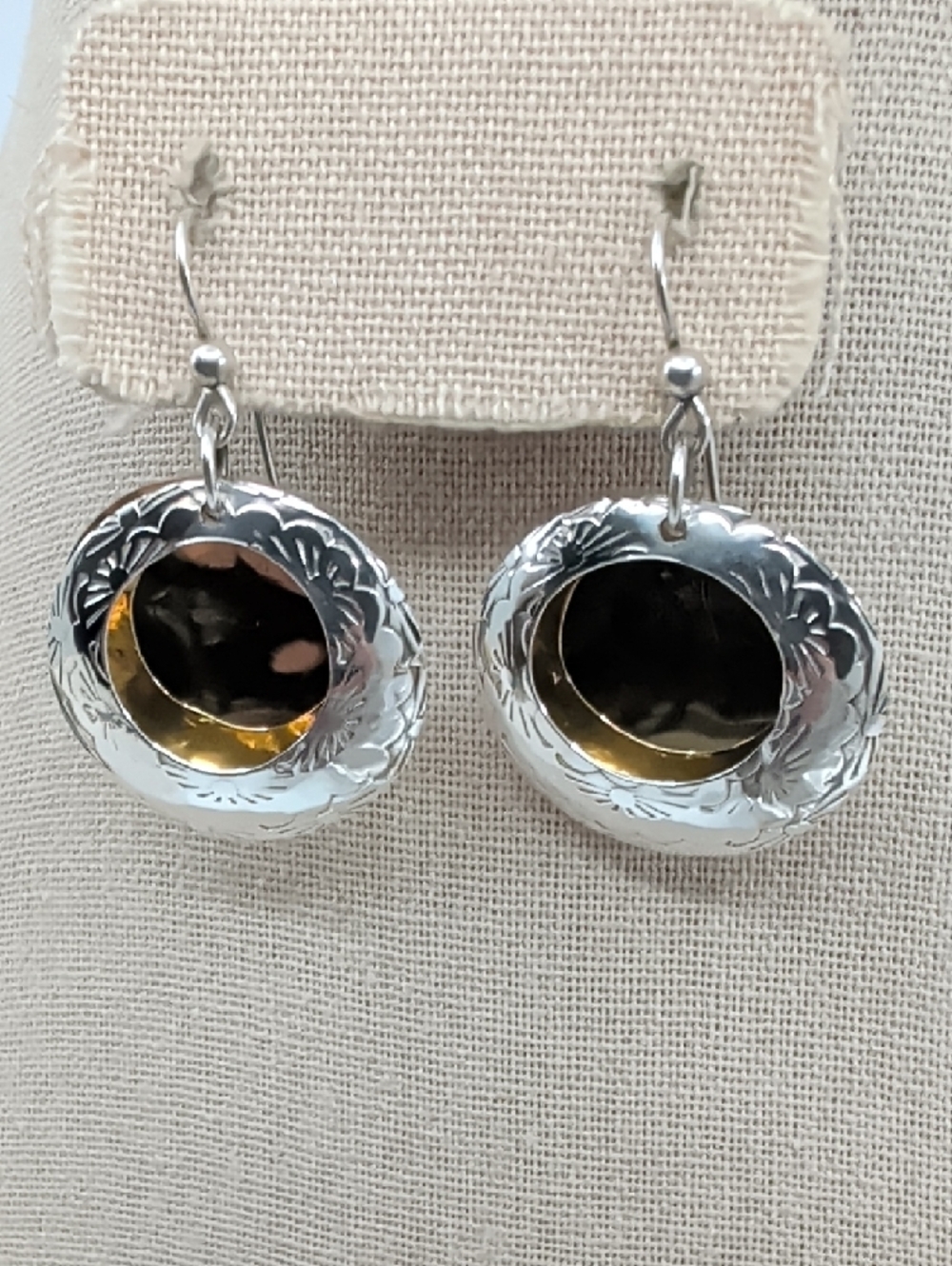 Vintage Sterling Silver Two Tone Stamped Circle Disc Dangle Earrings Artisan - Picture 5 of 17